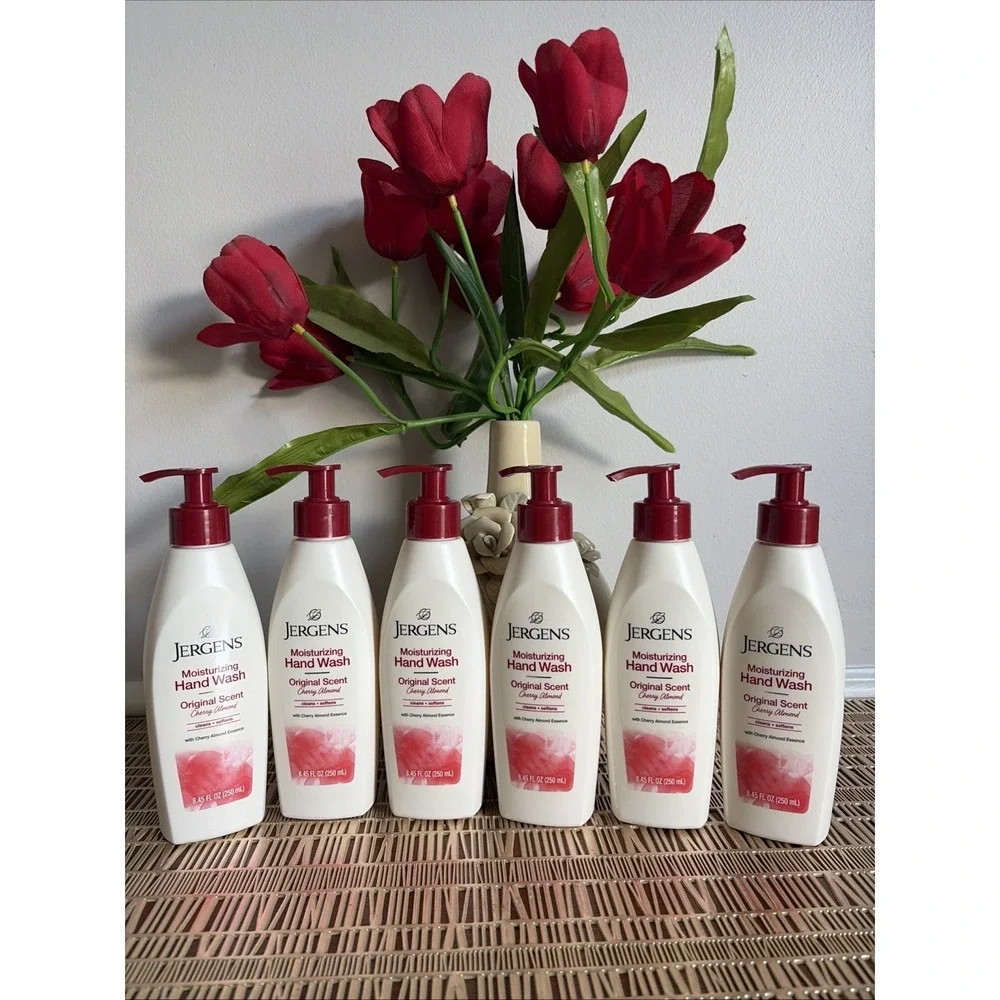 Jergens Hand Wash Original Scent Cherry Almond Liquid Soap 8.45 Oz Lot Of 6